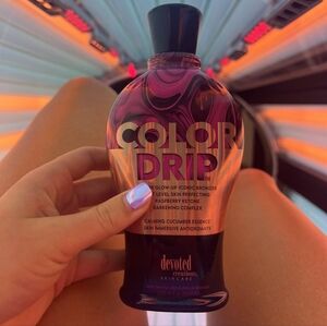 Devoted Creations -- Color Drip Indoor/Outdoor Tanning Bronzer ✨NEW
